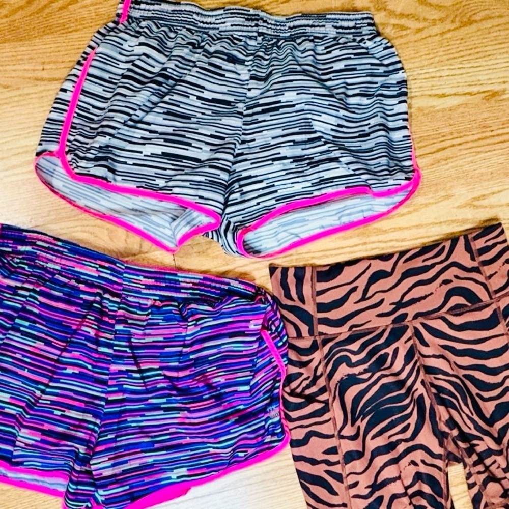 Bundle Athletic Shorts Striped and Animal Print Fabeltics Victoria Secret SZ Med